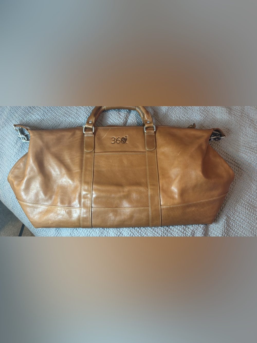 Limited Edition Delta 360 Barrington Leather Duffle Bag